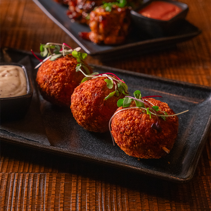 Images The Tuck Room