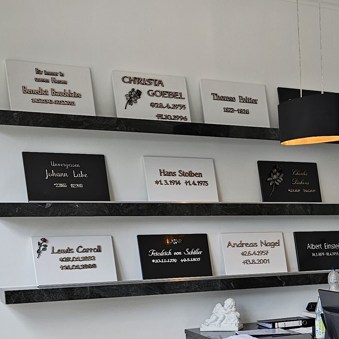 Ludwig Schneider - Denkmale und Steinbau AG - Steinmetz & Grabsteine München, Unterhachinger Straße 15 in München