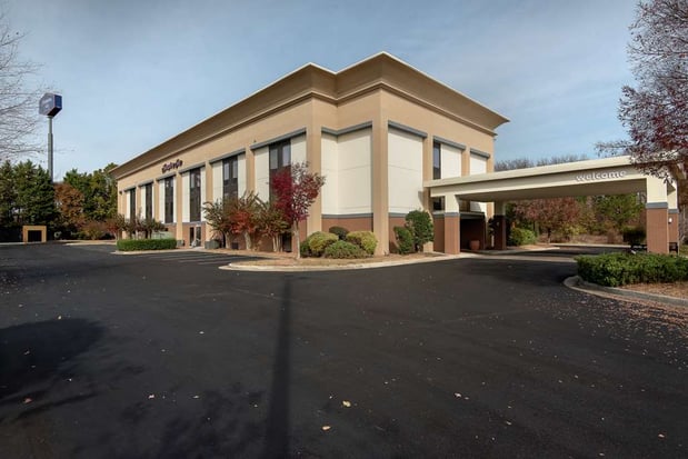 Images Hampton Inn Commerce