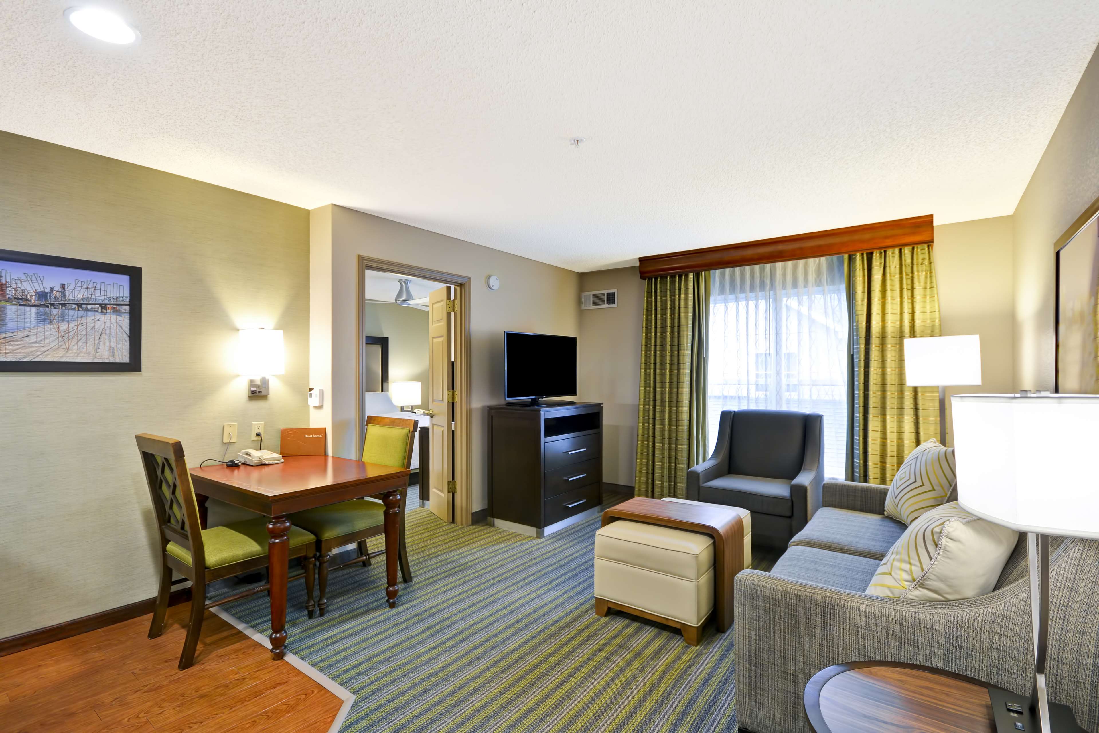 Guest room