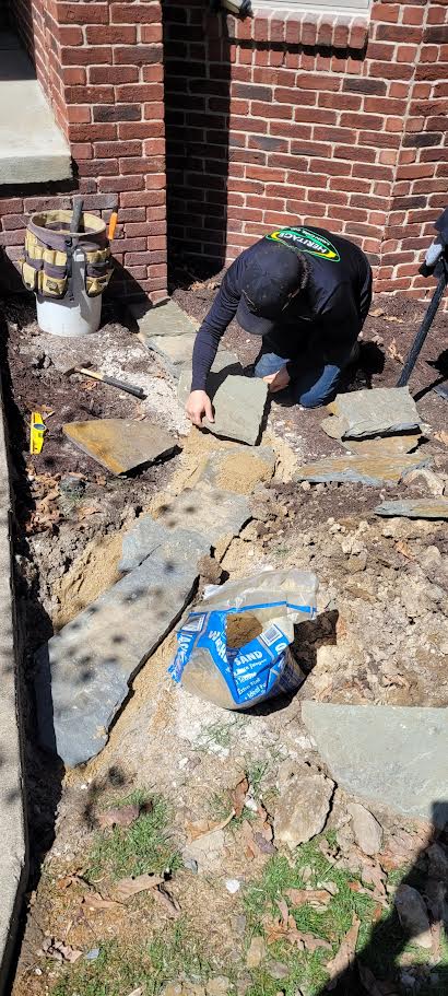 Heritage Lawn Care Image