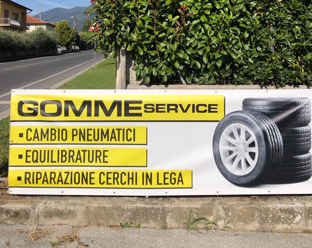 Images Autocarrozzeria Renieri - Soccorso Stradale H24