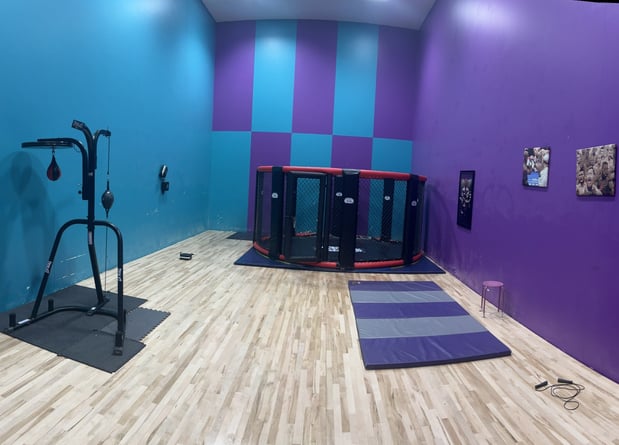 Images The Wall Gym & Fitness Center