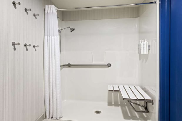 Images Spark by Hilton Denver International Airport