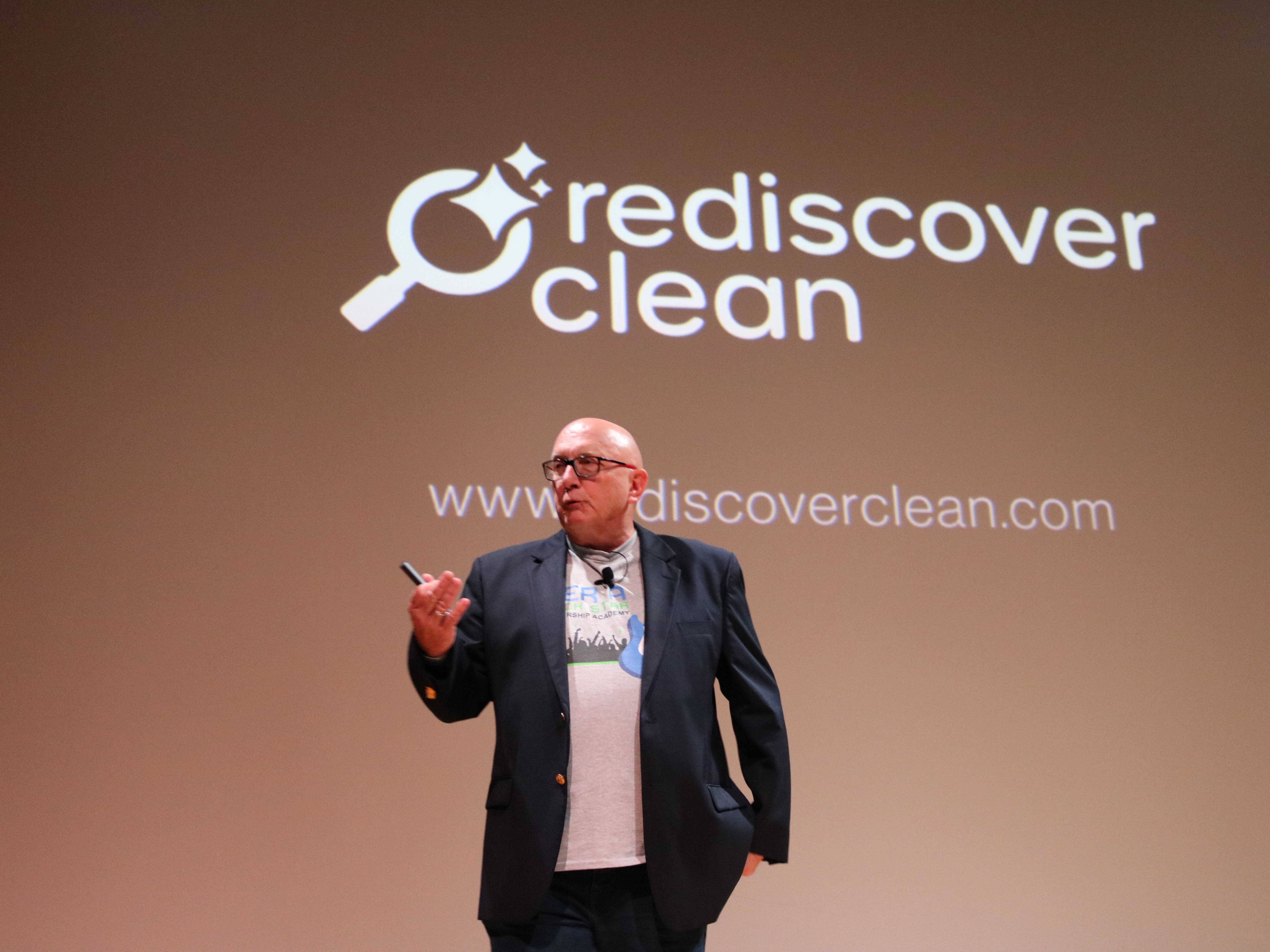 Rediscover Clean helps develop confident supervisors and emerging leaders across housekeeping and EVS teams.