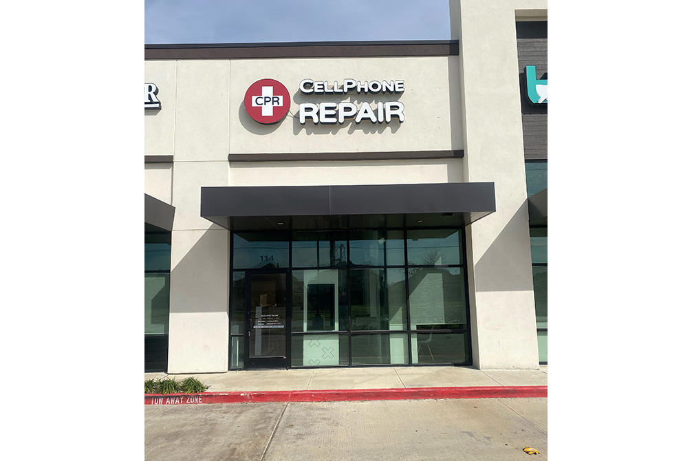 Storefront of CPR Cell Phone Repair Richmond TX