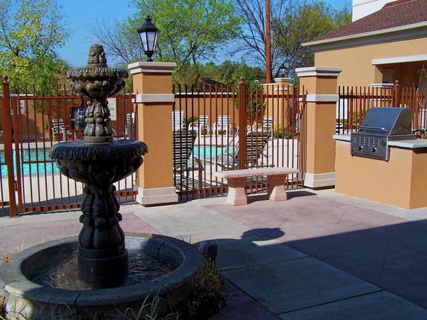 Images Homewood Suites by Hilton Laredo at Mall del Norte