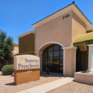 Exterior of Sunrise Preschools #304, a welcoming childcare facility in Gilbert, AZ 