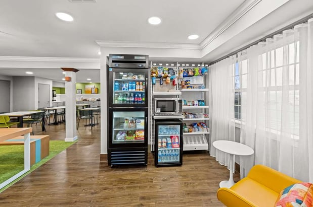 Images Spark by Hilton Sterling Dulles Airport