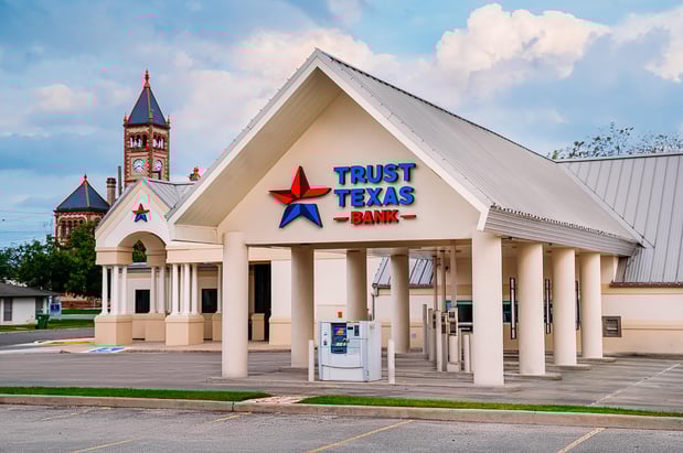 Images TrustTexas Bank