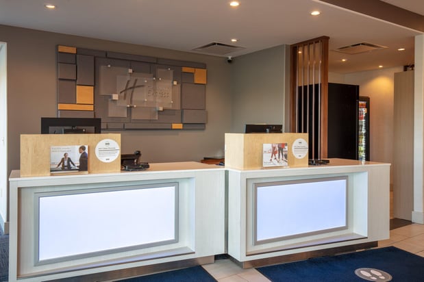 Images Holiday Inn Express & Suites Beloit by IHG
