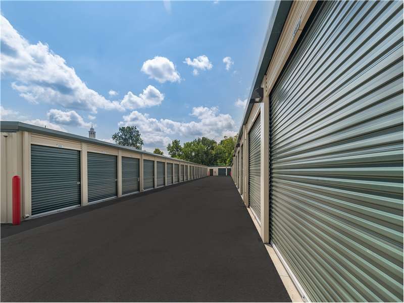 Exterior Units - Extra Space Storage at 10986 Allisonville Office Dr, Fishers, IN 46038