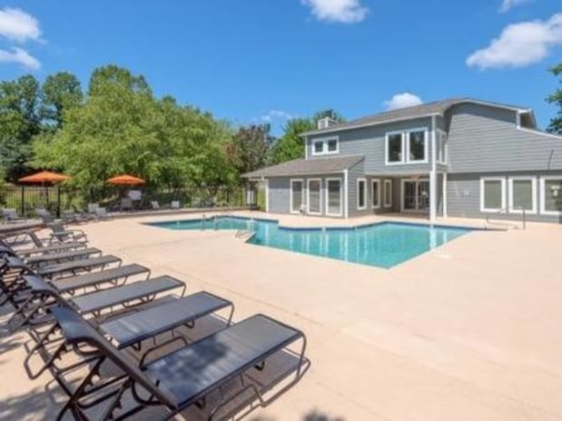 Images The Willow Apartments