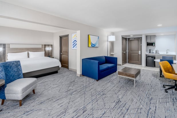 Images Holiday Inn Express & Suites Cheyenne by IHG