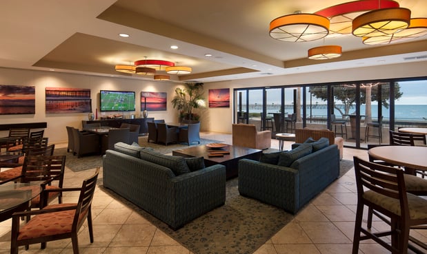Images Crowne Plaza Ventura Beach by IHG