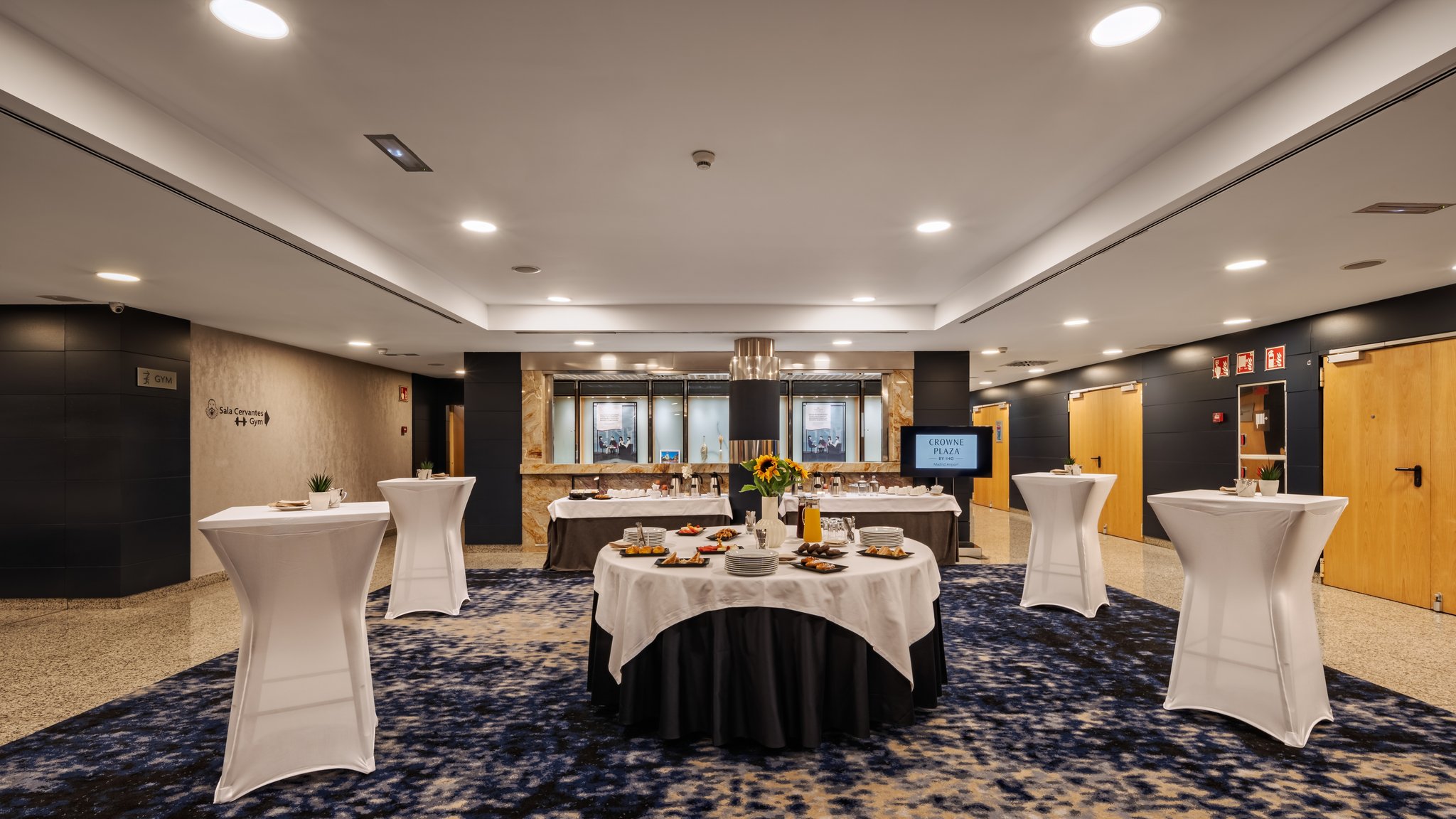 Images Crowne Plaza Madrid Airport by IHG