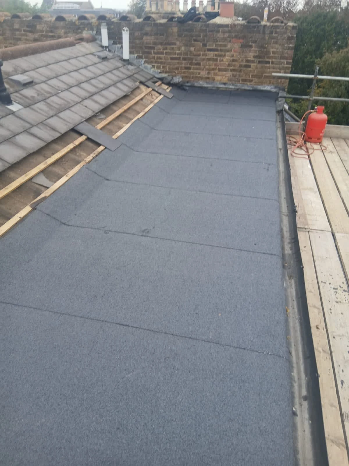 Images Stars Roofing Ltd