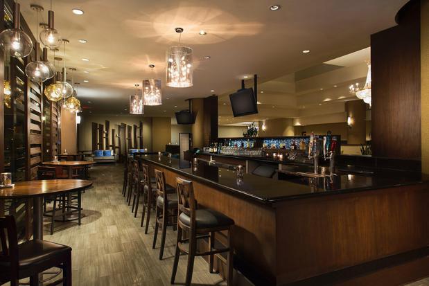 Images Crowne Plaza Los Angeles Harbor Hotel by IHG