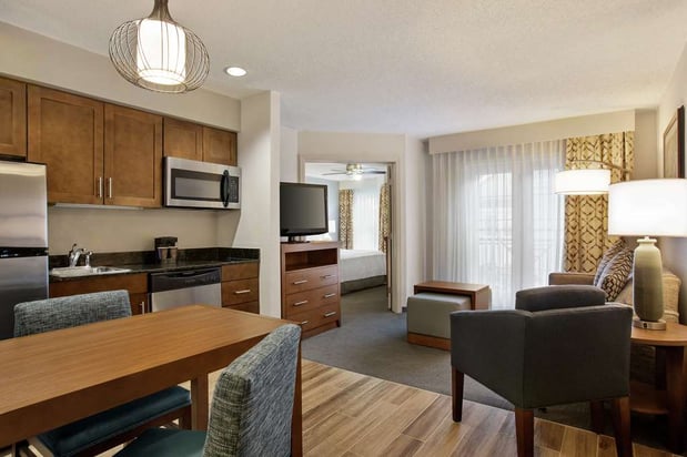 Images Homewood Suites by Hilton Kansas City-Airport