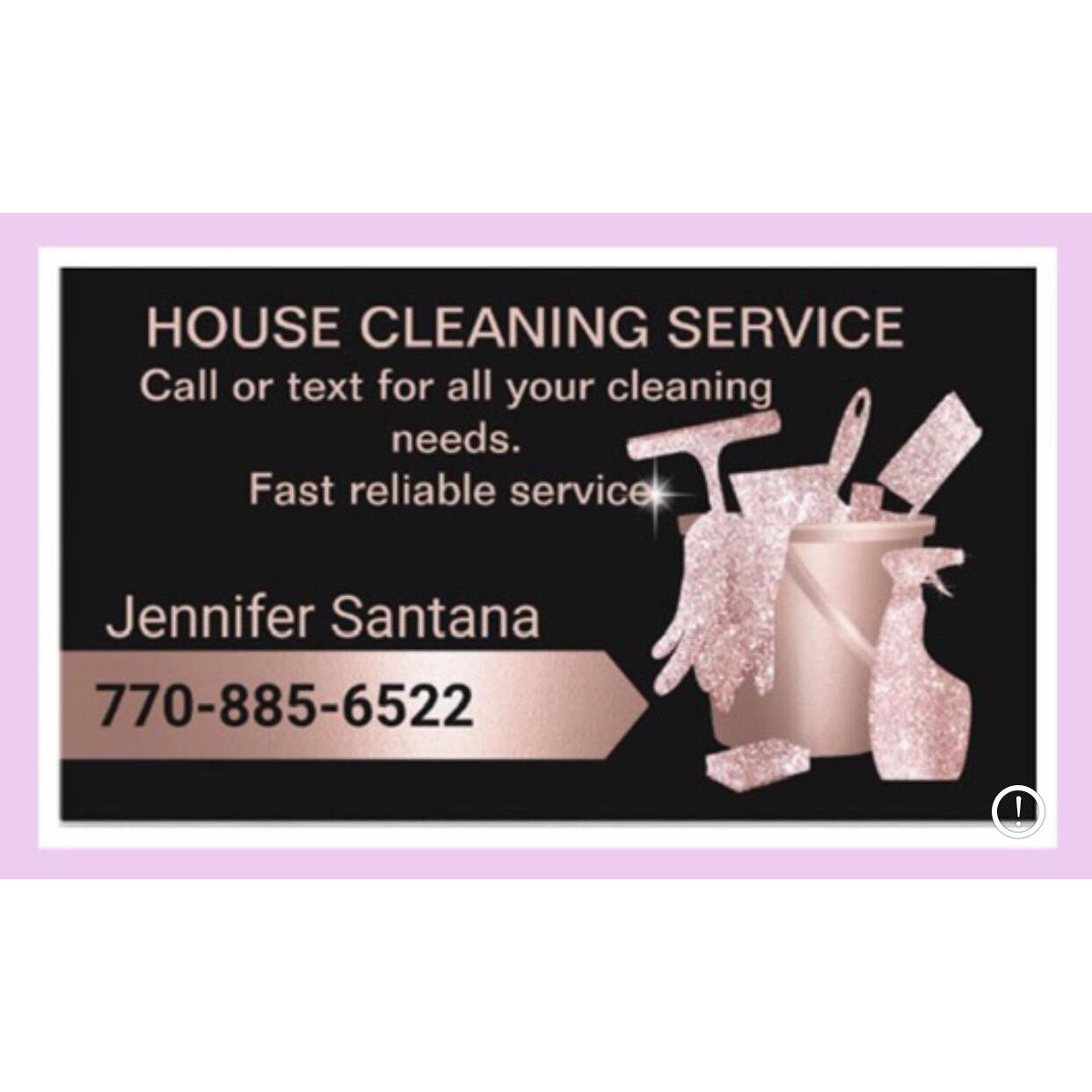 Cleaning with Mom Logo