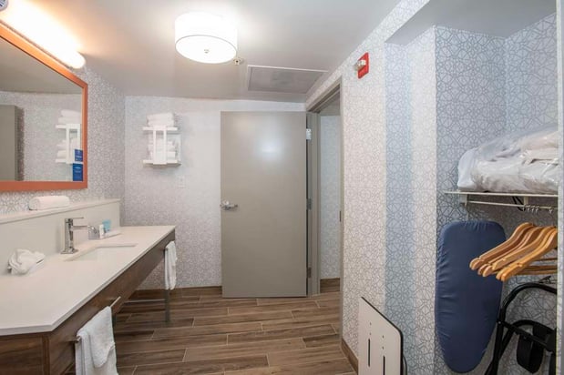 Images Hampton Inn Dry Ridge