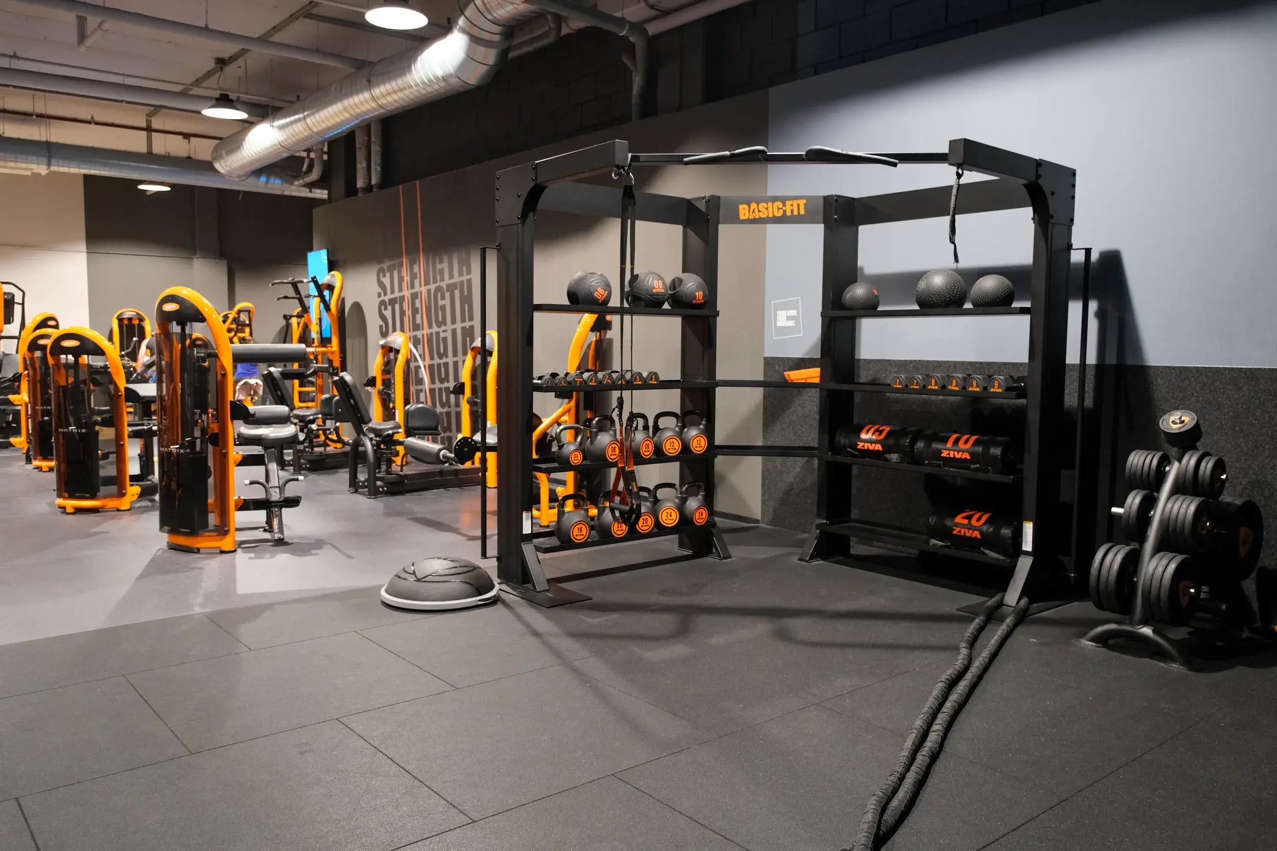 Foto's Basic-Fit 24/7