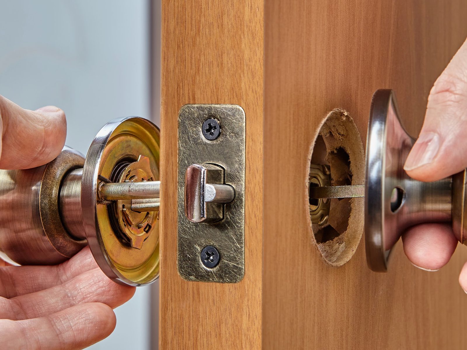 D&B Lock and Key