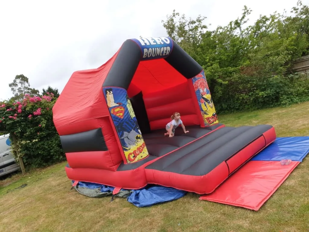 Images Top Banana Bouncy Castles