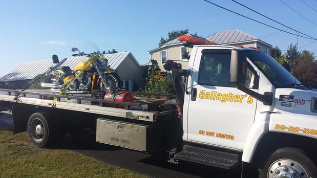 Images Gallagher's Towing & Auto