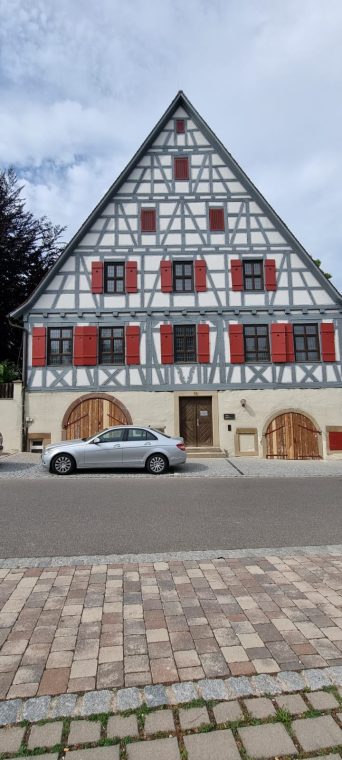 Schreinerei-Innenausbau Mast, Im Dieterswäldle 14 in Enzklösterle