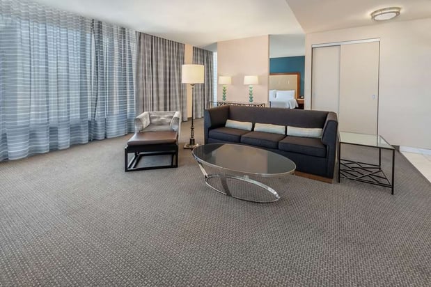 Images Hilton Garden Inn Phoenix Downtown