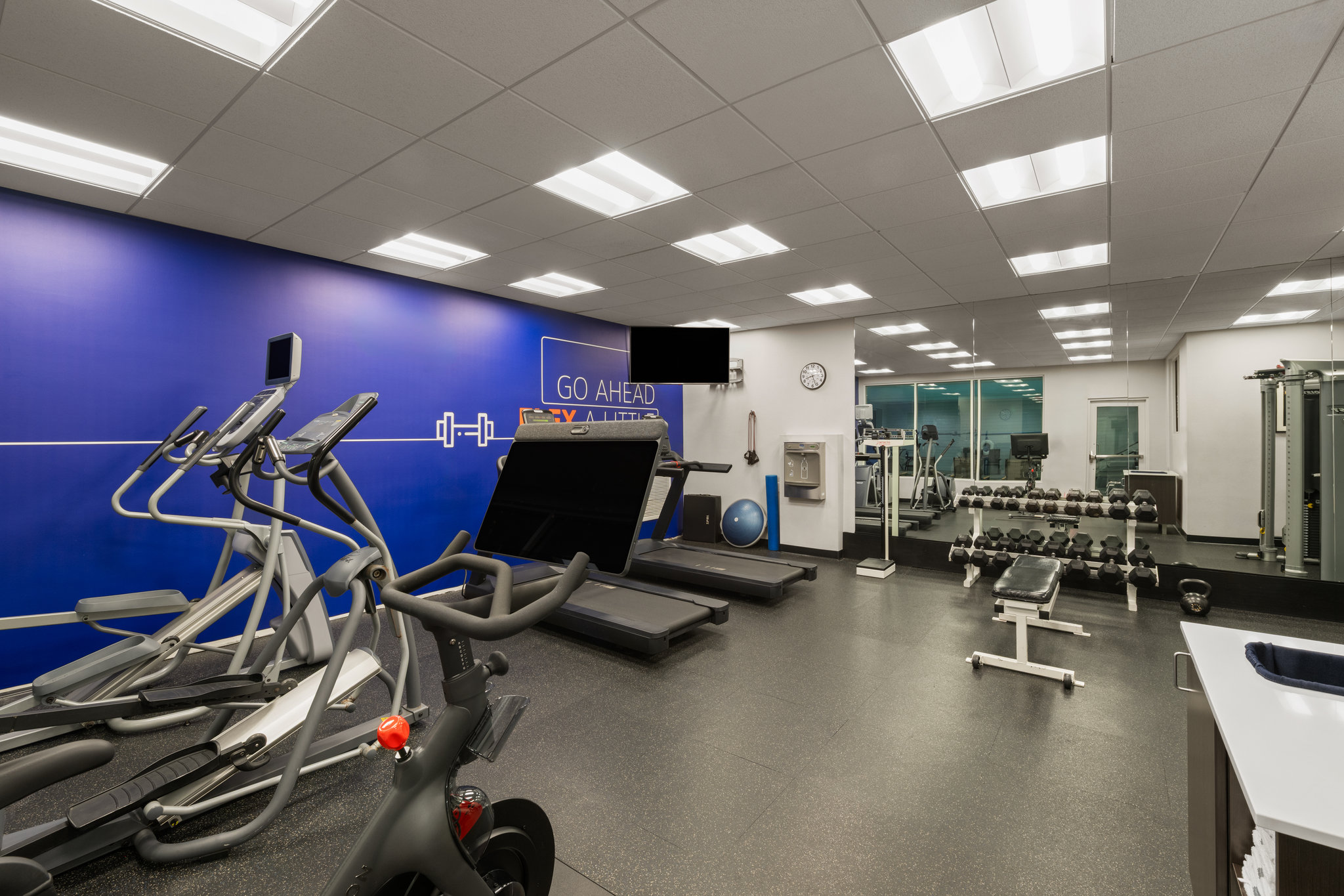 Holiday Inn Express & Suites Paso Robles by IHG Image