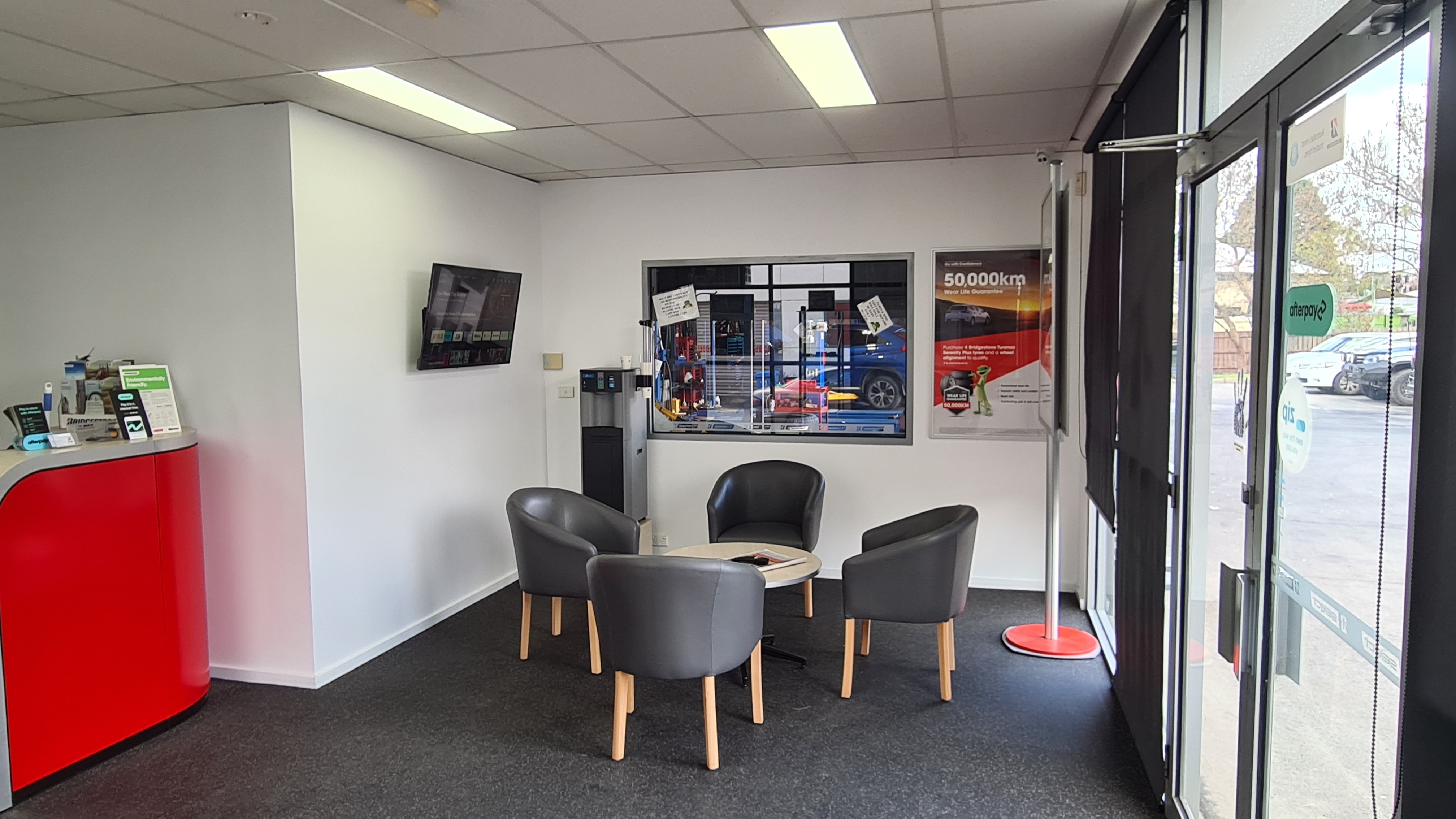 Images Bridgestone Select Tyre & Auto Hampton Park