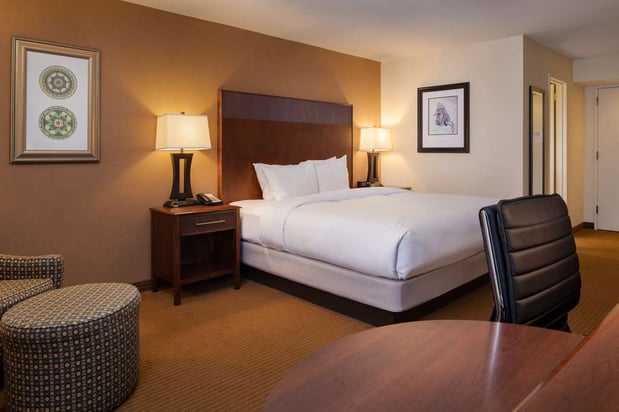 Images DoubleTree by Hilton Hotel Philadelphia Airport