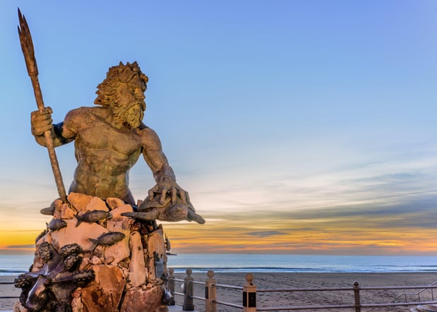 Images Holiday Inn VA Beach-Oceanside (21st St) by IHG