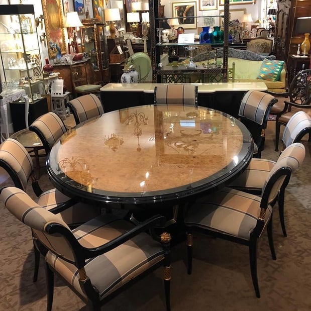Images Mélange Fine Furniture Consignment