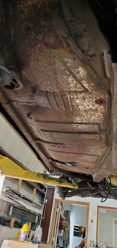 Contours Auto Body LLC Image