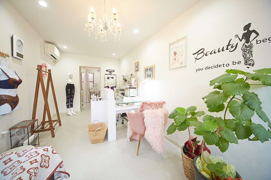 Images eyelash&nail felicita