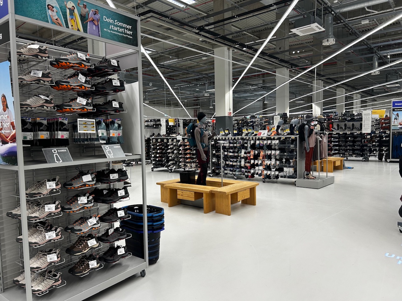DECATHLON Weiterstadt, Gutenbergstr. 1 in Weiterstadt
