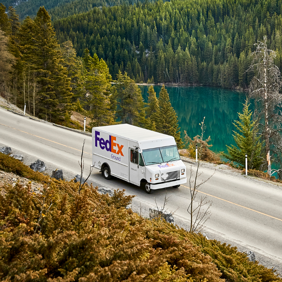 FedEx van on highway in Canada FedEx Ship Centre Saint-Laurent (800)463-3339