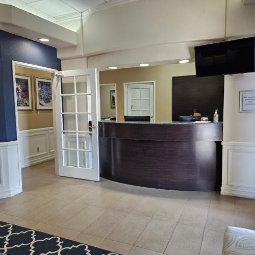 Images Everglow Family Dentistry - Corona, CA