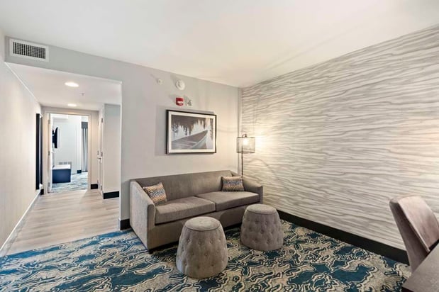 Images DoubleTree by Hilton Front Royal Blue Ridge Shadows