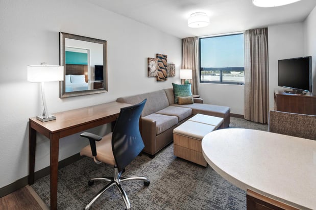 Images Staybridge Suites Irvine - John Wayne Airport by IHG