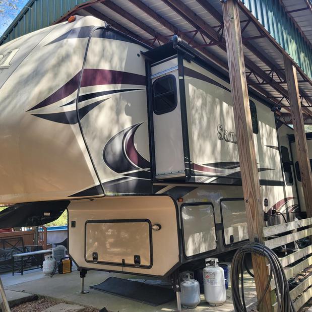 Images D-RV Mobile Repair