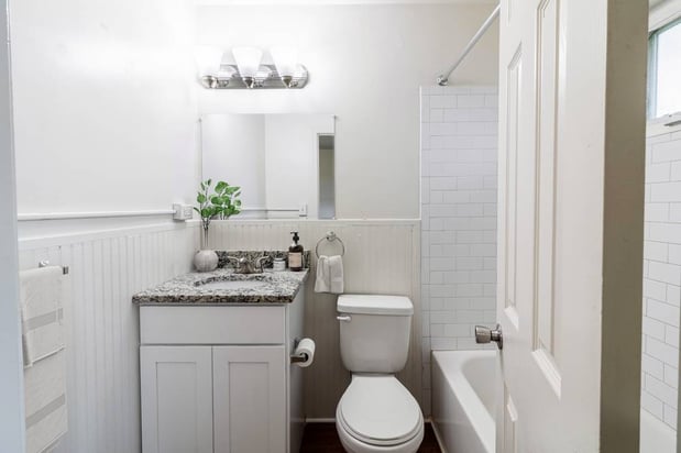 Images The Meadows Apartments