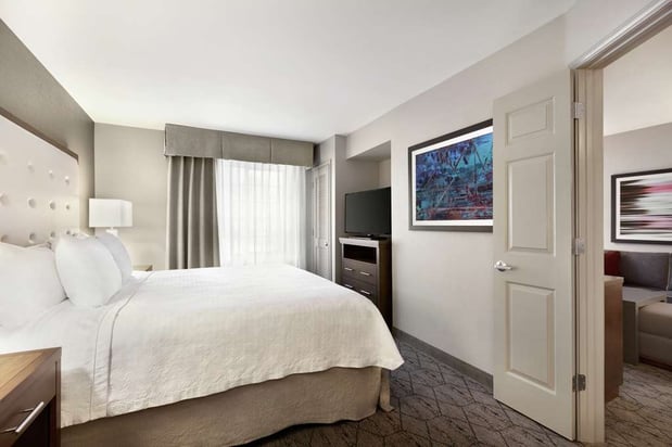 Images Homewood Suites by Hilton Portland Airport