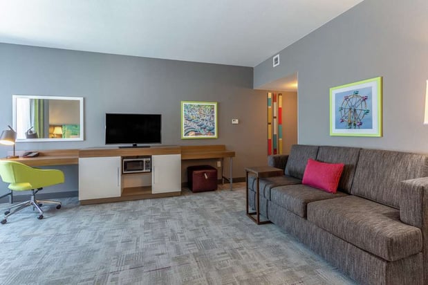 Images Hampton Inn & Suites by Hilton Burlington