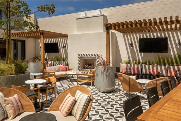 Images The Monsaraz San Diego, Tapestry Collection by Hilton