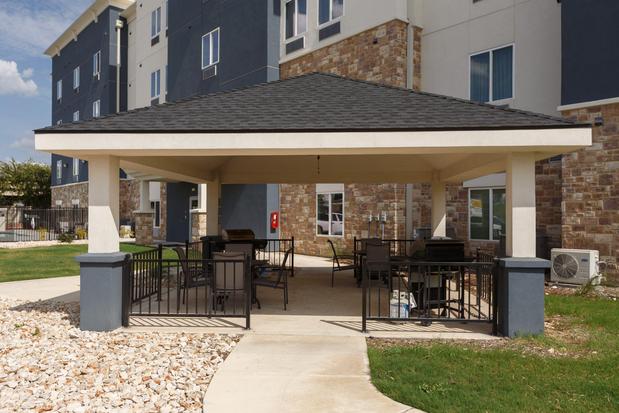 Images Candlewood Suites San Antonio - Schertz by IHG