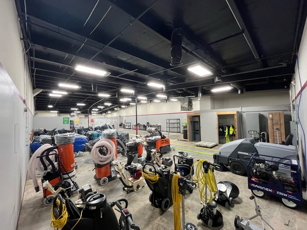 Images United Rentals - Flooring and Facility Solutions